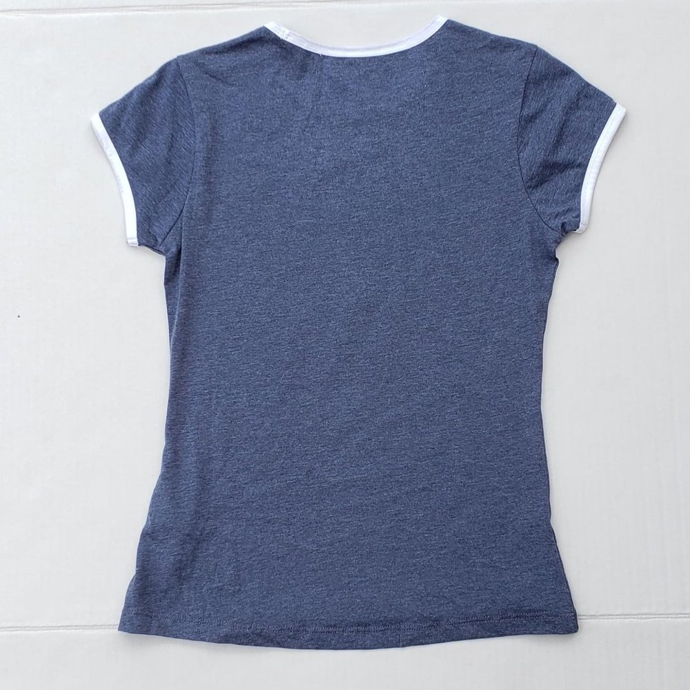 New GUESS Women Brazil World Cup Graphic Tee sz S - Picture 9 of 9